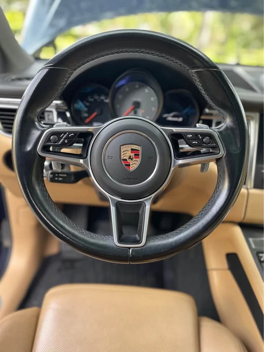 2017 Porsche Macan S - Image 9 of 18