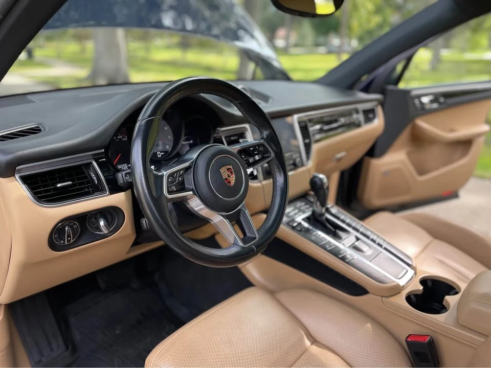 2017 Porsche Macan S - Image 10 of 18