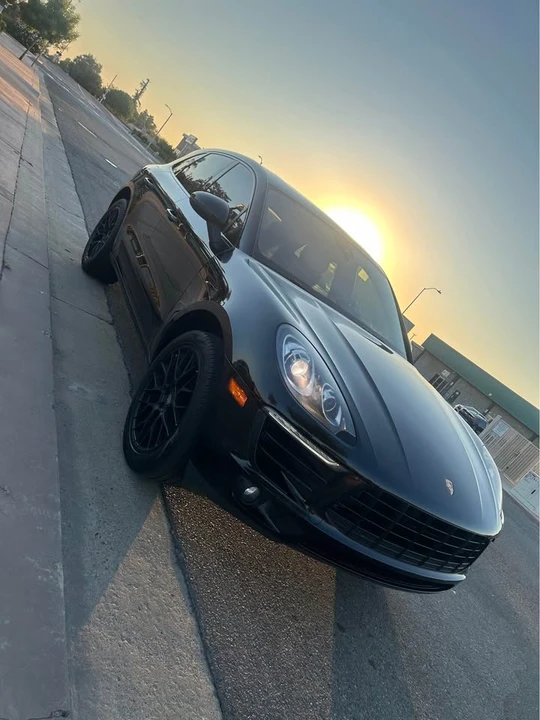 2017 Porsche Macan S - Image 2 of 12