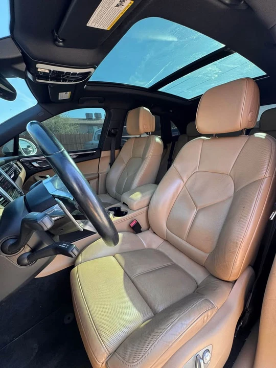 2017 Porsche Macan S - Image 9 of 11