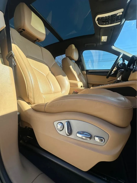 2017 Porsche Macan S - Image 13 of 14