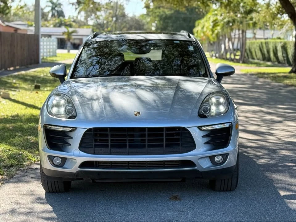 2017 Porsche Macan S - Image 2 of 19