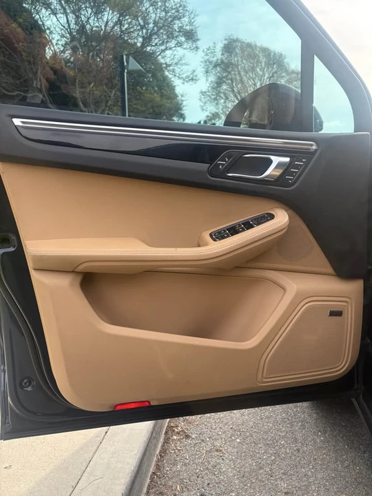 2017 Porsche Macan S - Image 18 of 20