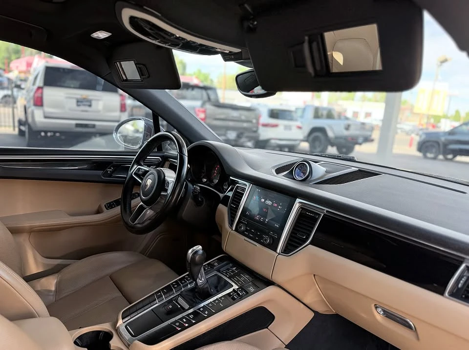 2017 Porsche Macan S - Image 14 of 20