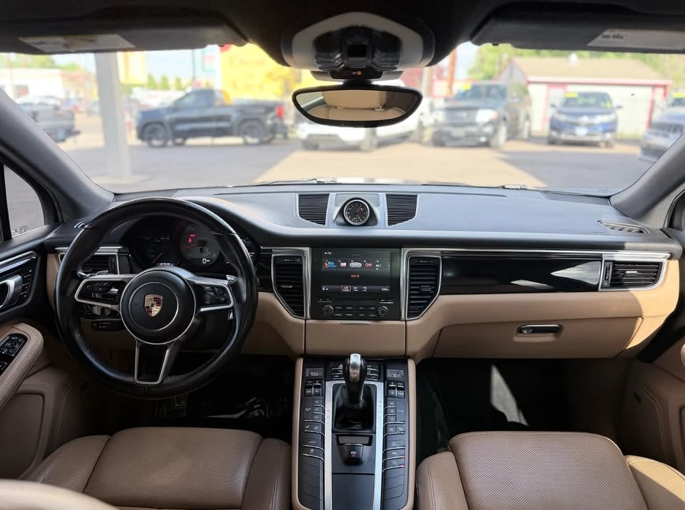 2017 Porsche Macan S - Image 12 of 20
