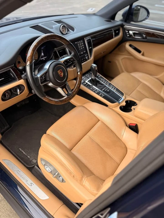 2017 Porsche Macan S - Image 11 of 19