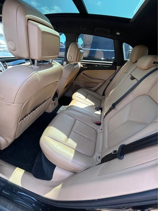 2017 Porsche Macan S - Image 5 of 6