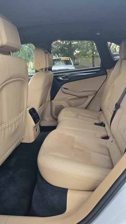 2017 Porsche Macan S - Image 3 of 4