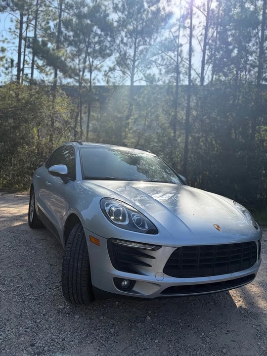 2017 Porsche Macan S - Image 16 of 20