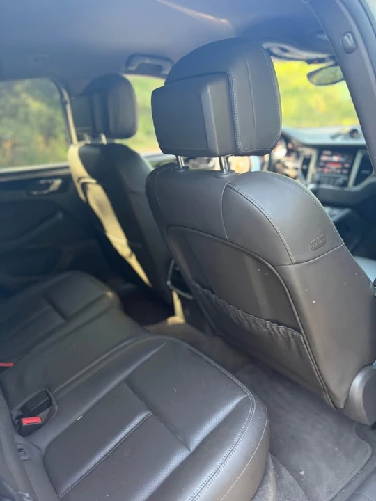 2017 Porsche Macan S - Image 13 of 20