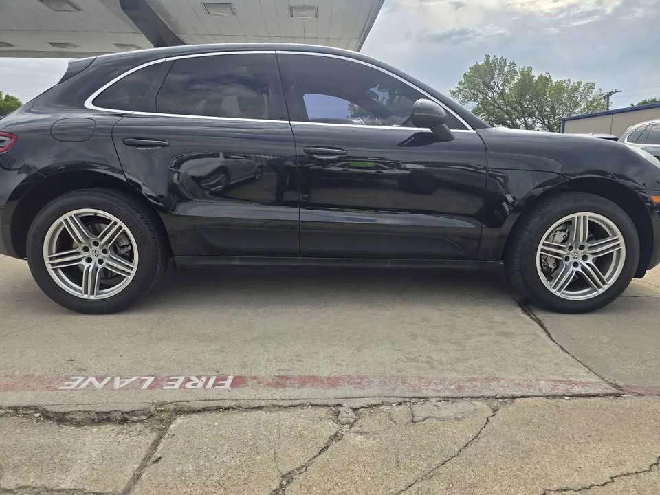 2017 Porsche Macan S - Image 8 of 14