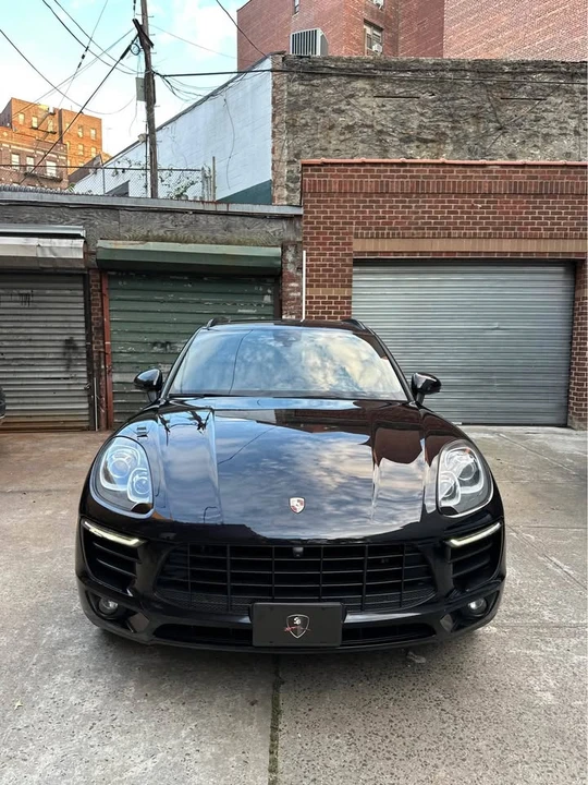 2017 Porsche Macan S - Image 11 of 16