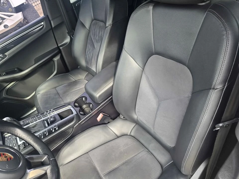 2017 Porsche Macan S - Image 10 of 14