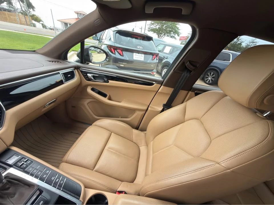 2017 Porsche Macan S - Image 8 of 19