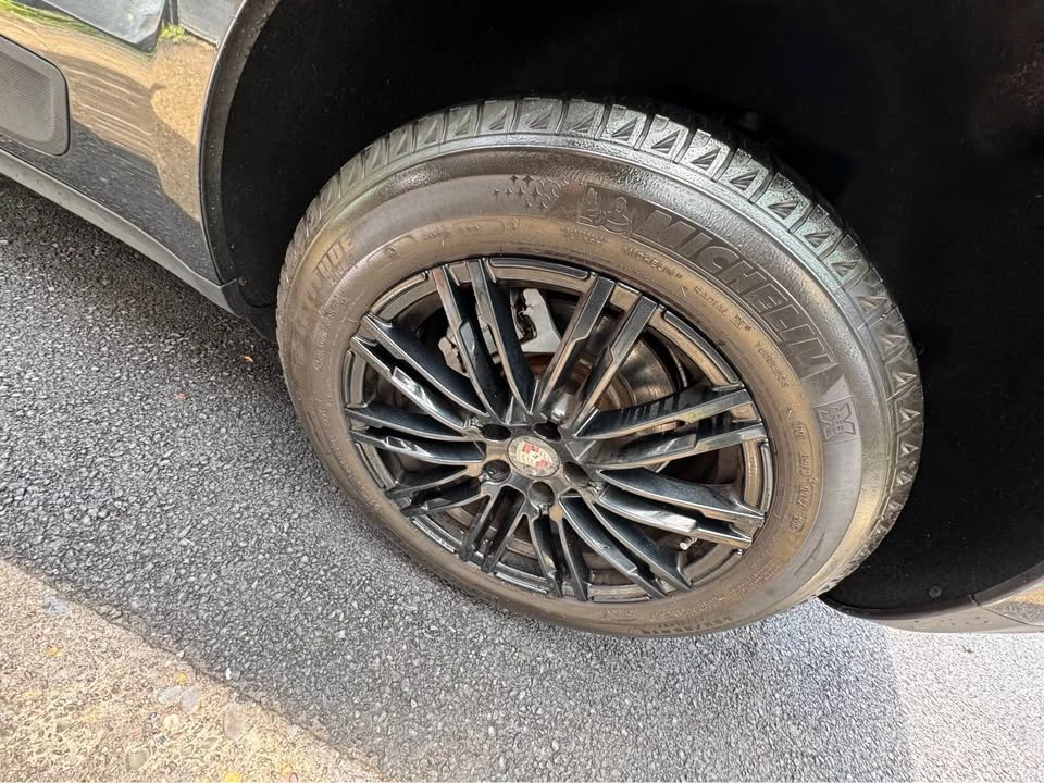2017 Porsche Macan S - Image 11 of 15