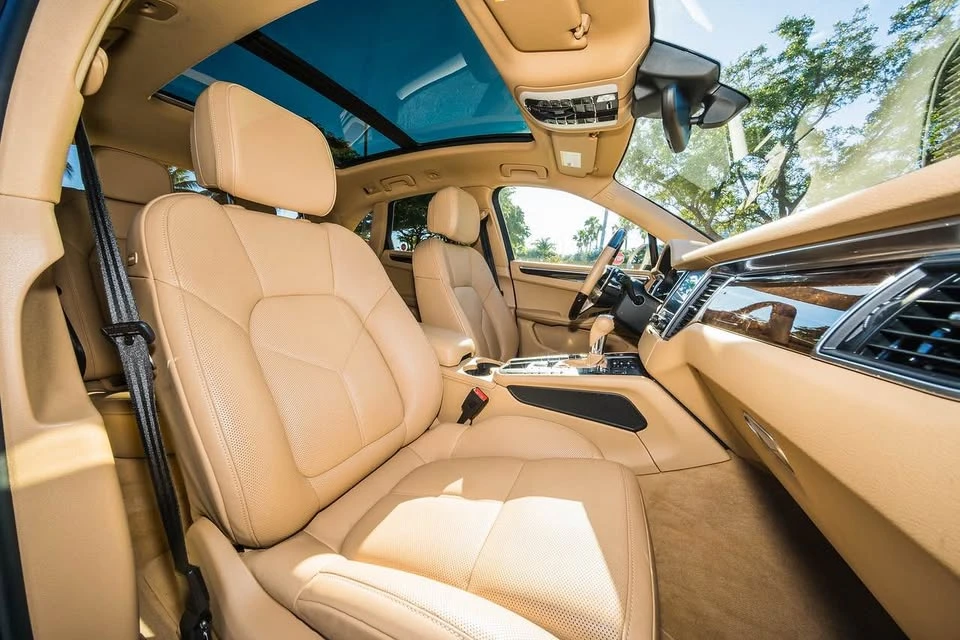 2017 Porsche Macan S - Image 11 of 14