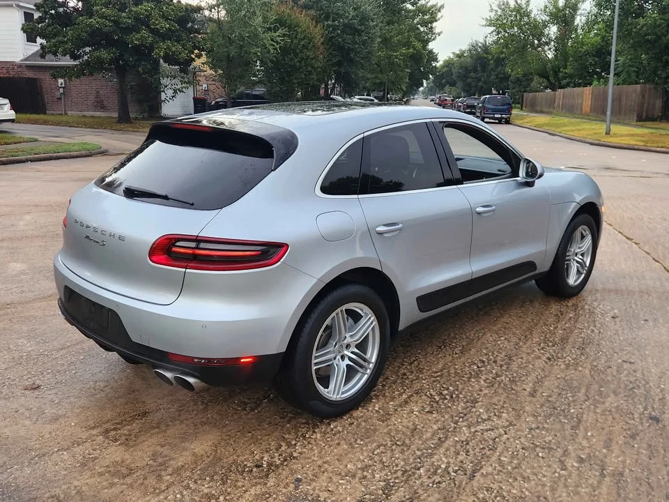 2017 Porsche Macan S - Image 5 of 19