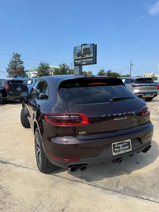2017 Porsche Macan S - Image 2 of 20