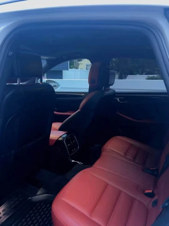 2017 Porsche Macan S - Image 6 of 7