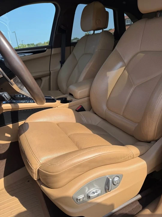 2017 Porsche Macan S - Image 18 of 20