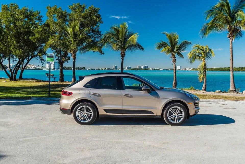 2017 Porsche Macan S - Image 5 of 14