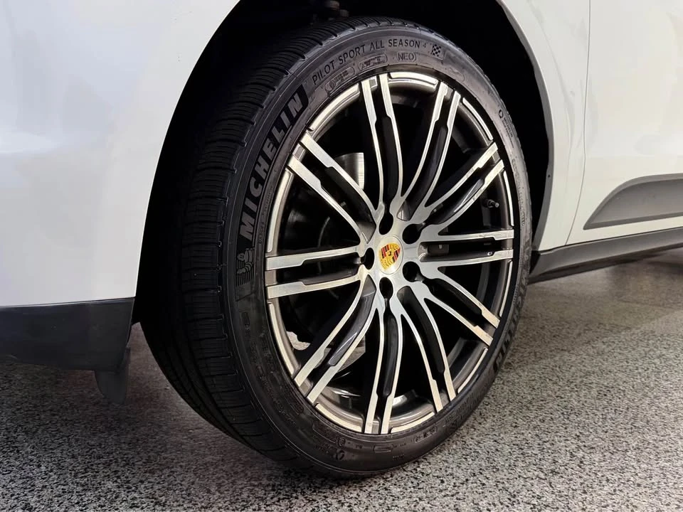 2017 Porsche Macan S - Image 9 of 20