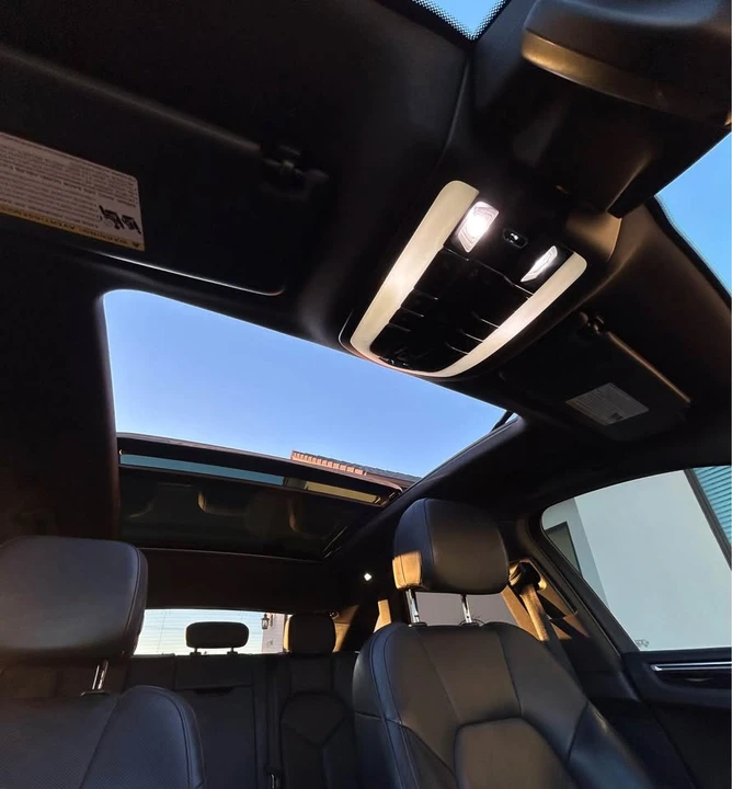 2017 Porsche Macan S - Image 10 of 10