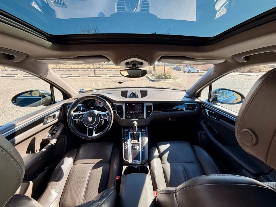 2017 Porsche Macan S - Image 11 of 16