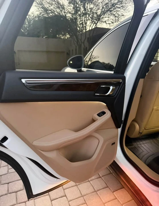 2017 Porsche Macan S - Image 9 of 14