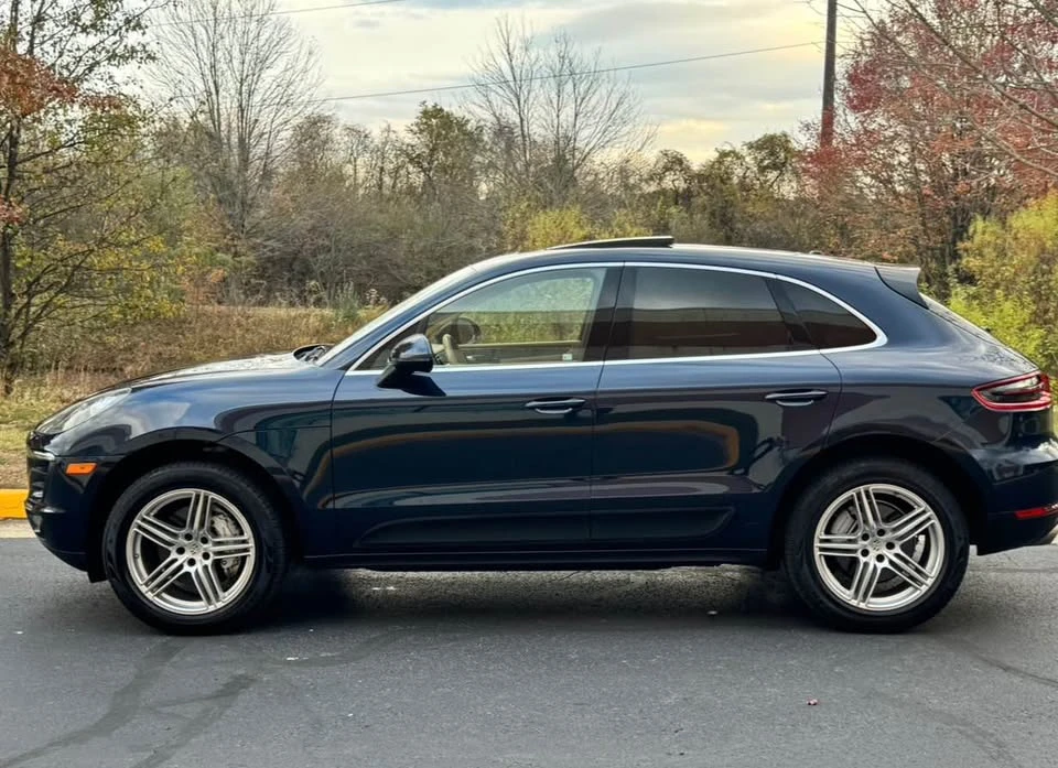 2017 Porsche Macan S - Image 2 of 9