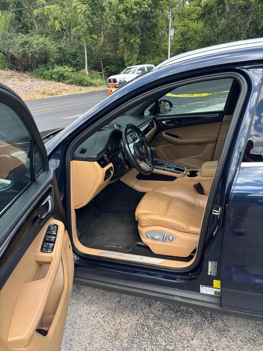 2017 Porsche Macan S - Image 3 of 6