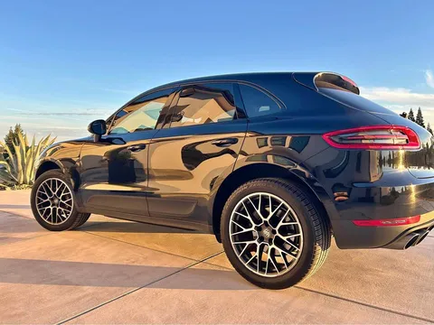 2017 Porsche Macan S Sport Utility 4D