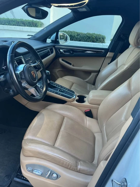 2017 Porsche Macan S - Image 9 of 16
