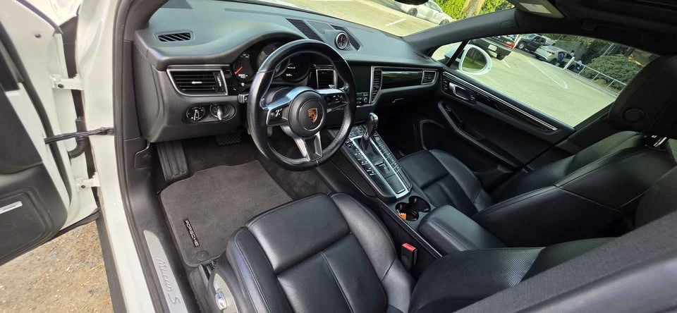 2017 Porsche Macan S - Image 9 of 20