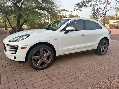 2017 Porsche Macan S Sport Utility 4D
