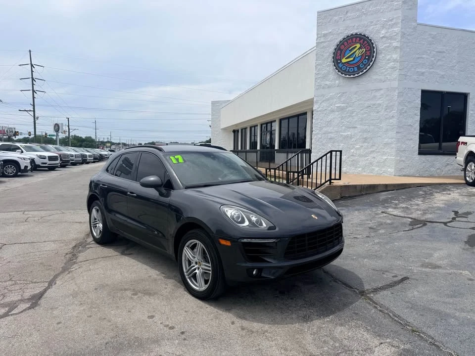 2017 Porsche Macan S - Image 2 of 14