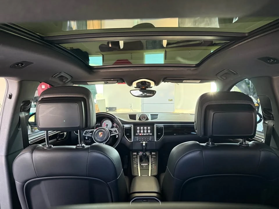 2017 Porsche Macan S - Image 14 of 20