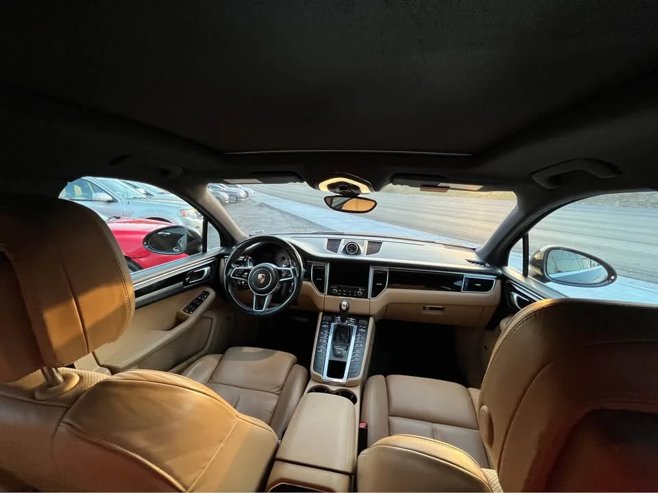 2017 Porsche Macan S - Image 10 of 11