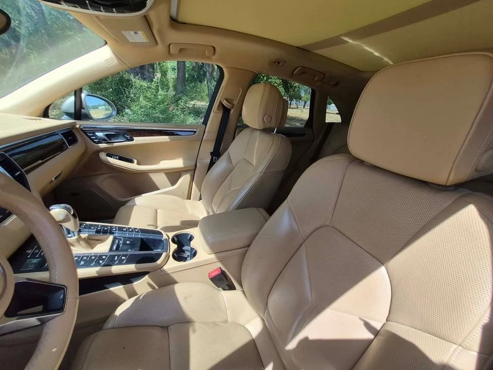 2017 Porsche Macan S - Image 7 of 11