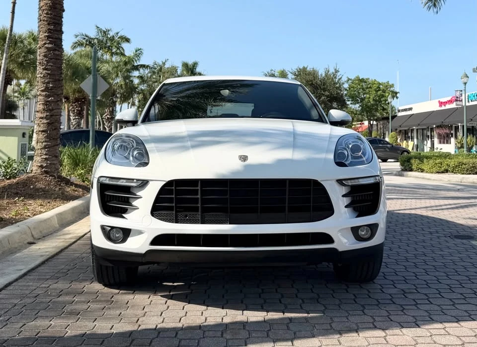 2017 Porsche Macan S - Image 2 of 20