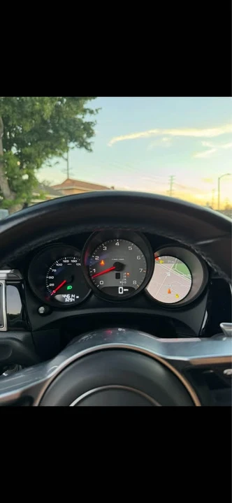 2017 Porsche Macan S - Image 9 of 9