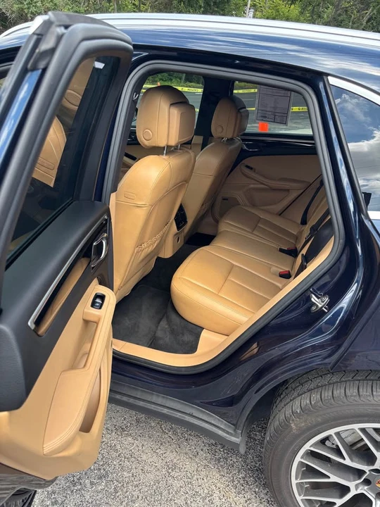 2017 Porsche Macan S - Image 4 of 6