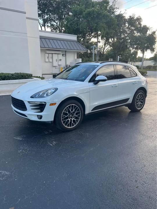 2017 Porsche Macan S - Image 2 of 16