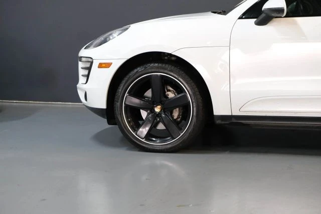 2017 Porsche Macan S - Image 16 of 21