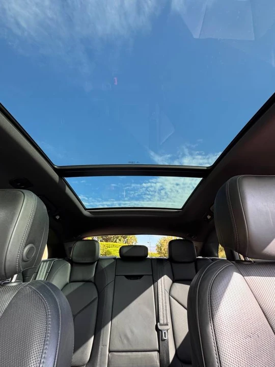 2017 Porsche Macan S - Image 17 of 24