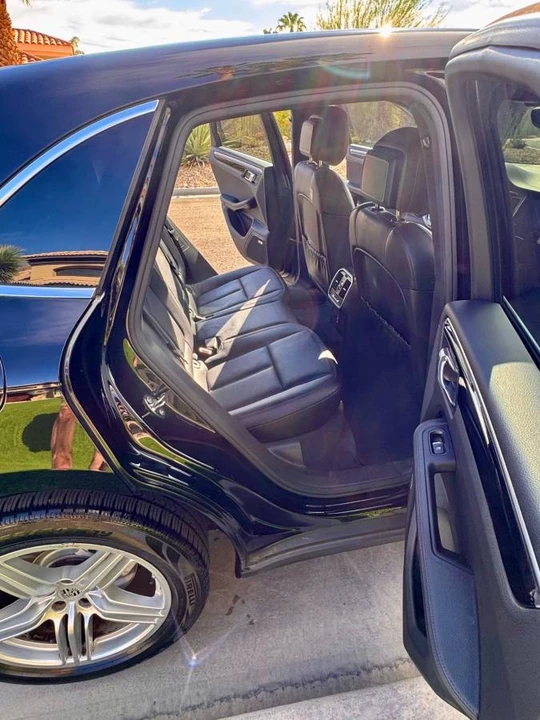 2017 Porsche Macan S - Image 15 of 24