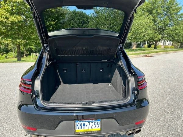 2017 Porsche Macan S - Image 9 of 17
