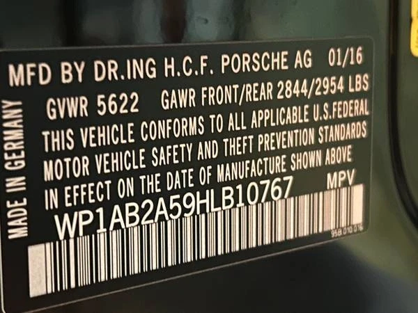 2017 Porsche Macan S - Image 16 of 17