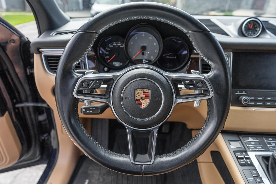 2017 Porsche Macan S - Image 29 of 31