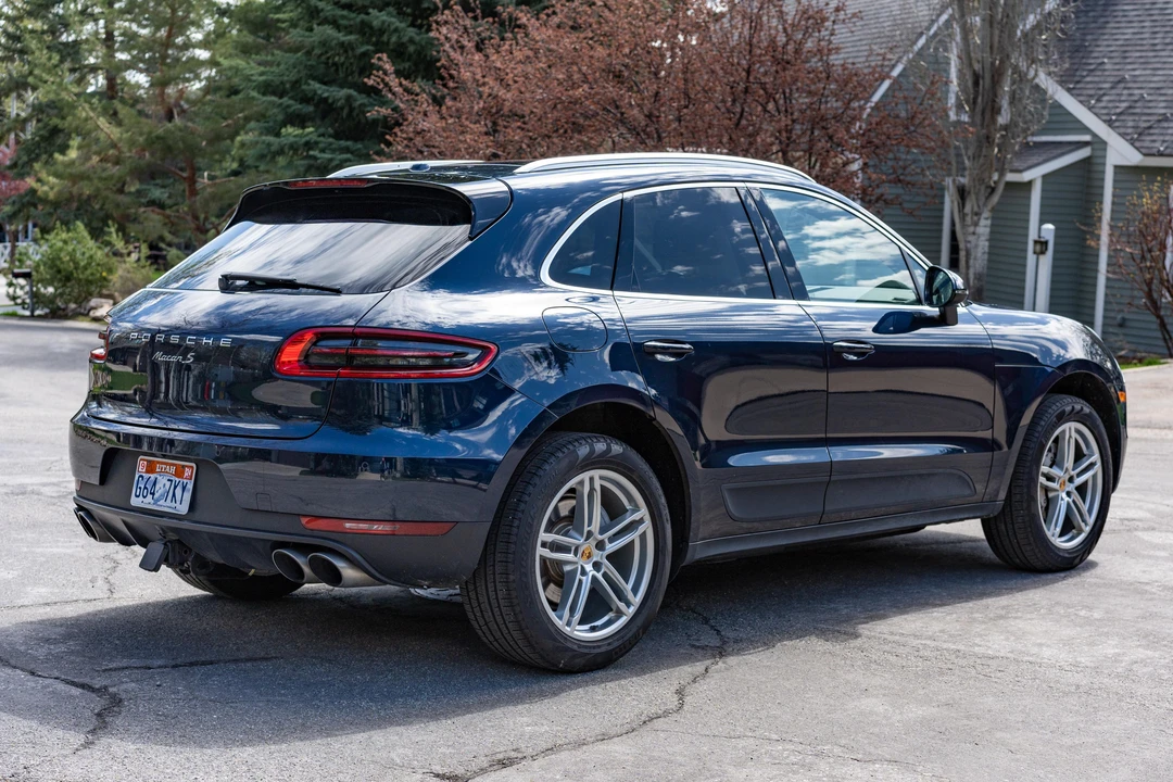 2017 Porsche Macan S - Image 8 of 31